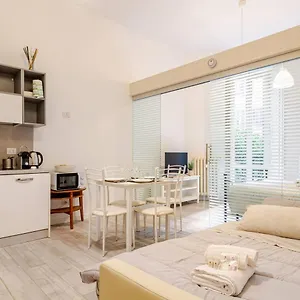 Elegance - - Via Spartaco - Porta Romana Appartamento